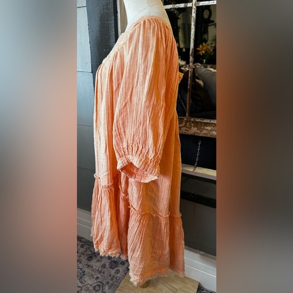 Free People Mystery Land Peach Smocked Tiered Boho Tunic Dress Size M - Picture 4 of 8
